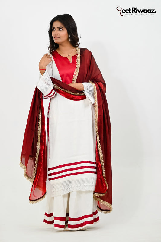 White & Mehroon Pakistani suit with pocket style & Dupatta