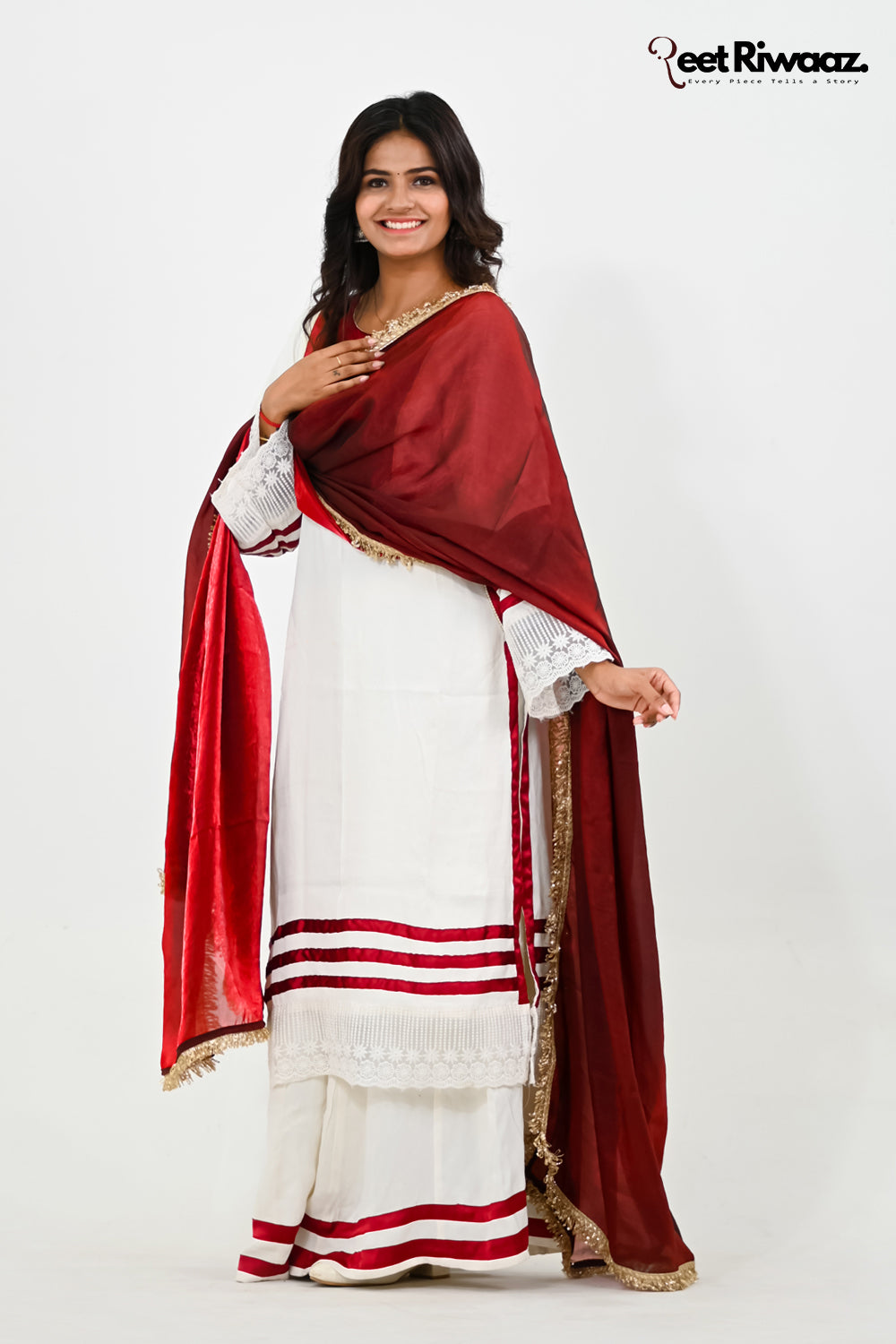 White & Mehroon Pakistani suit with pocket style & Dupatta