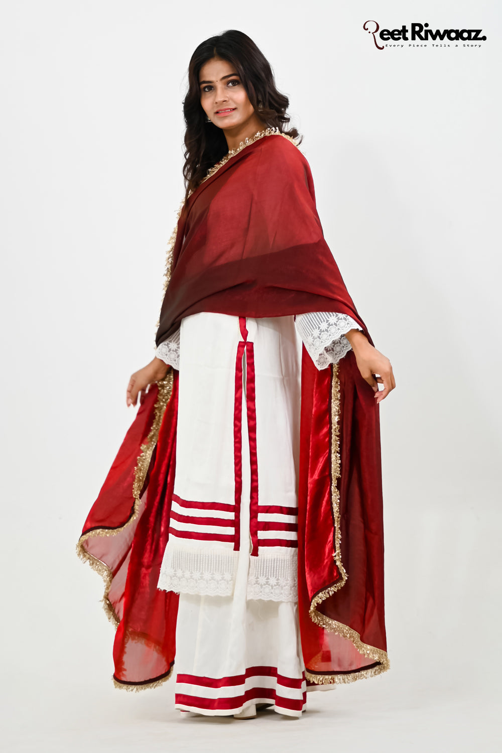 White & Mehroon Pakistani suit with pocket style & Dupatta