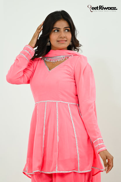 Gotta Work Gharara