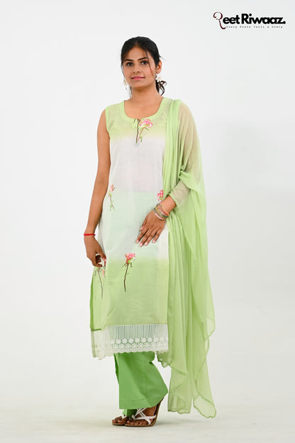 Floral print sleevless suit and dupatta set