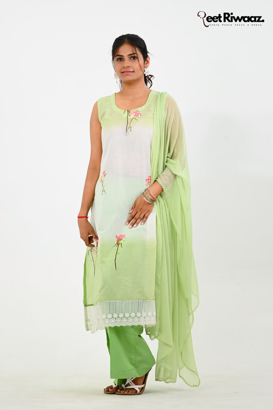 Floral print sleevless suit and dupatta set